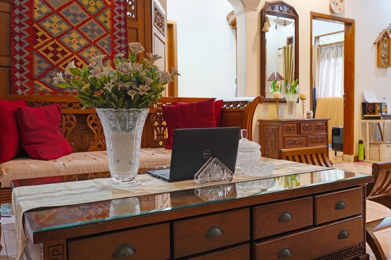Oyo 92121 Mitra Dago Antapani Syariah Hotel Bandung Luaran gambar